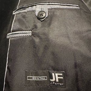 Big and Tall J Ferrar 52L black velvet jacket